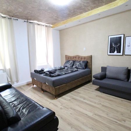 Private Quad Bedroom With Bathroom Rf3 เวียนนา ภายนอก รูปภาพ