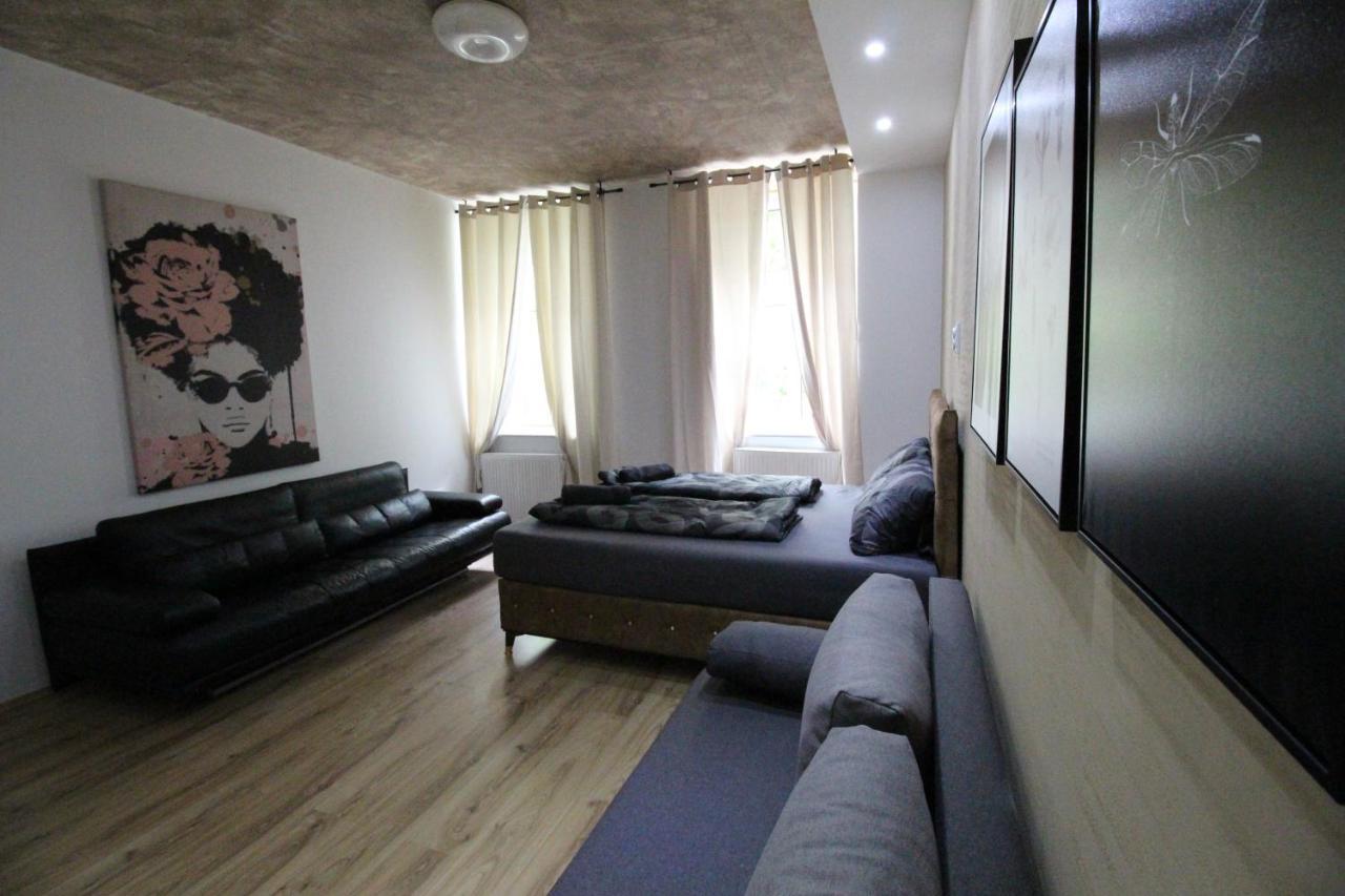 Private Quad Bedroom With Bathroom Rf3 เวียนนา ภายนอก รูปภาพ